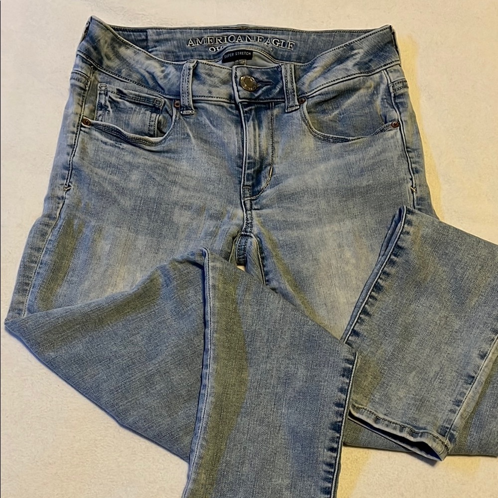 American Eagle Outfitters Straight Leg Blue Jeans with Subtle Fading
